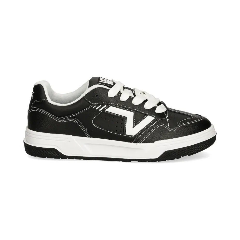 Vans Upland – Black (VN000D25BZW1)