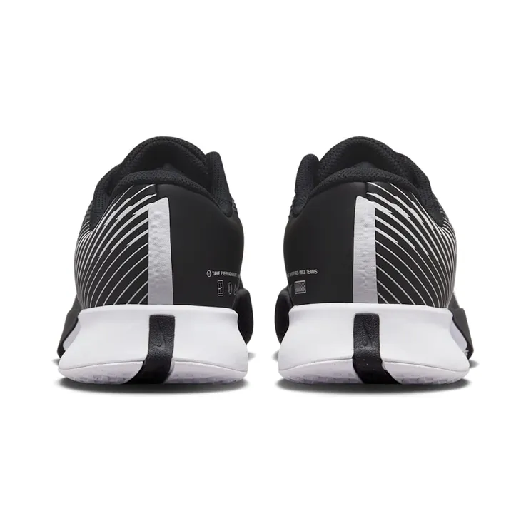 nikecourt DR6192-001
