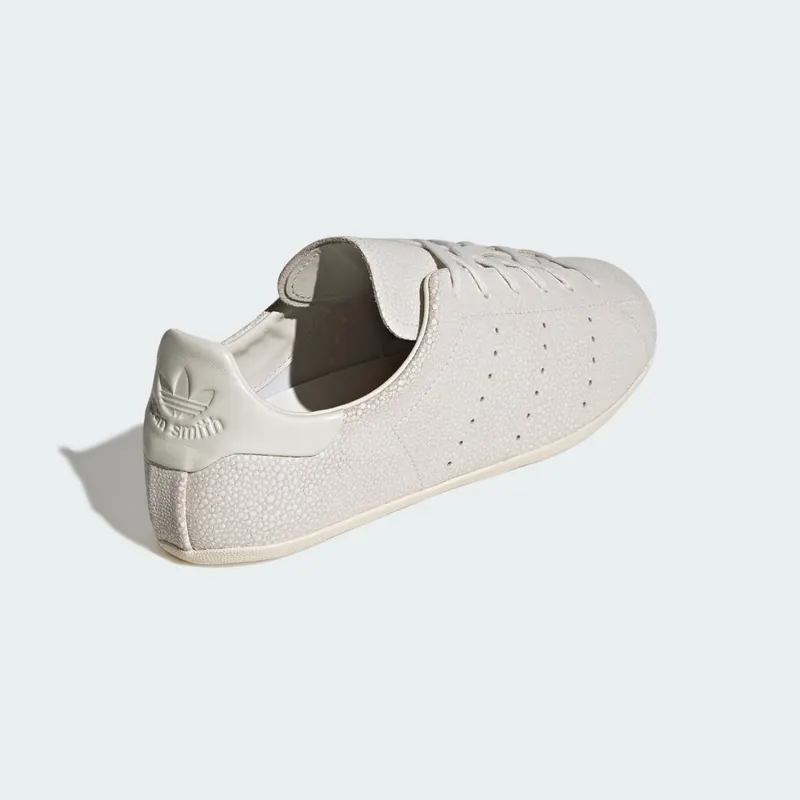 Adidas STAN SMITH LO PRO Shoes Cloud White / Cloud White / Cream White (KI4874)