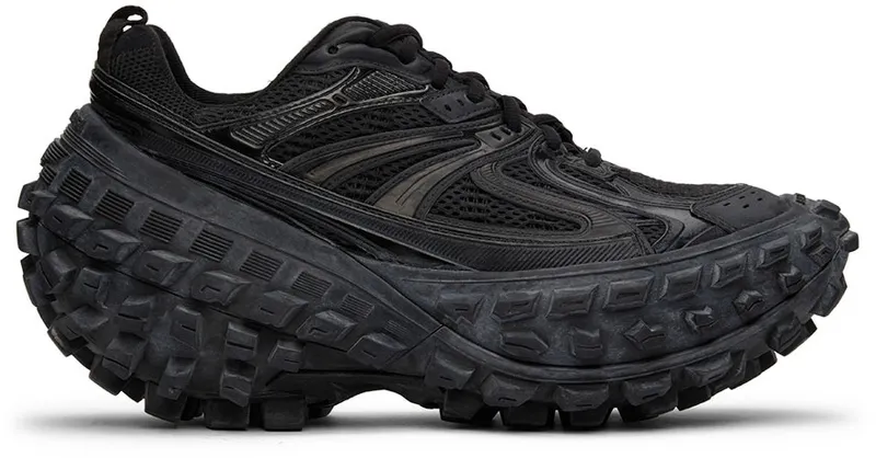 Balenciaga Black Defender Sneakers (685611 W2RA6)