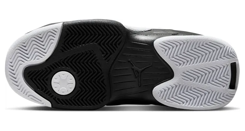 air-jordan-max-aura FQ8297-101