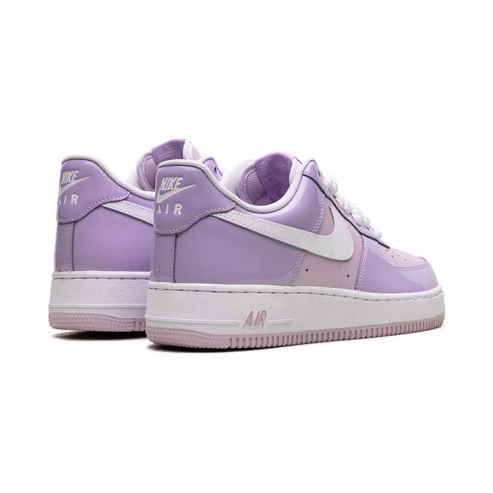 Nike Air Force 1 Low ’07 LV8 “Hydrangeas Patent” (HV9405-500)