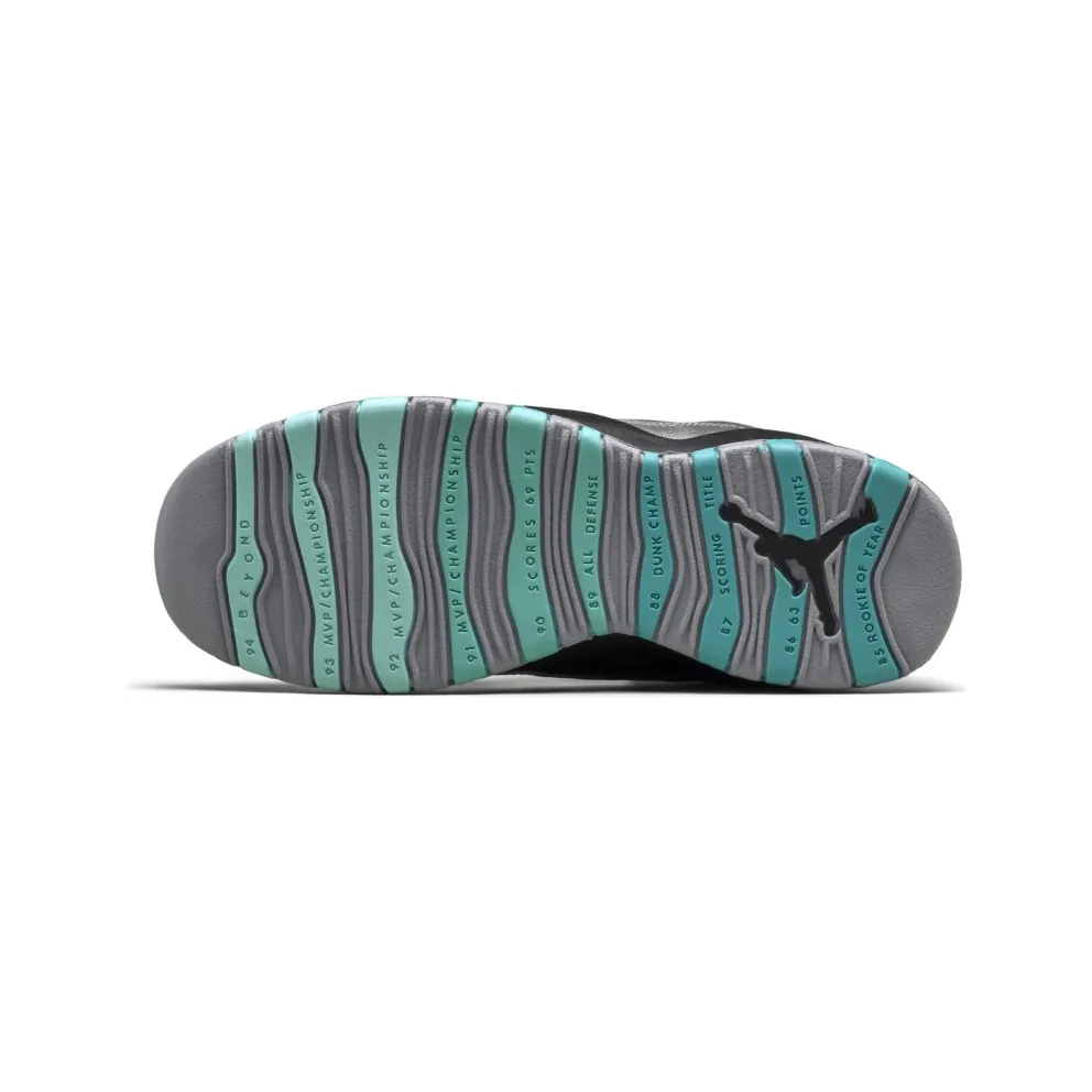 Jordan 10 Retro Lady Liberty (GS) Dust/Metallic Gold/Black (705179-045)