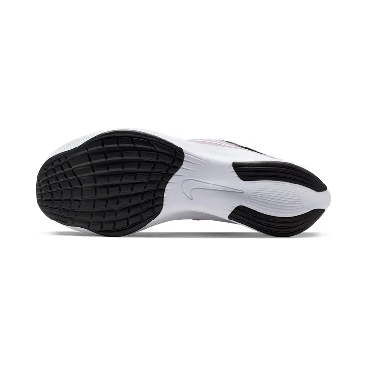 nike-zoom AT8240-500
