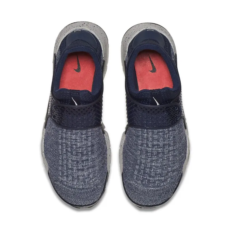 Nike Sock Dart Se Premium Midnight Navy/Midnight Navy Midnight Navy/Midnight Navy (859553-400)