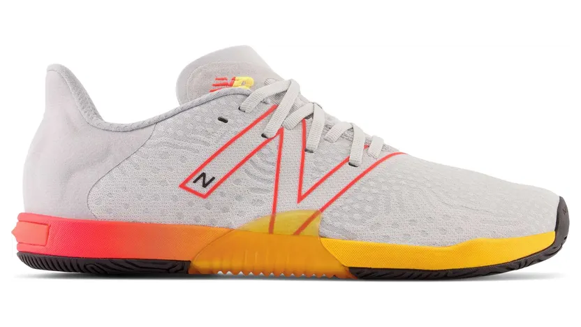 new-balance-sneaker MXMTRRR1