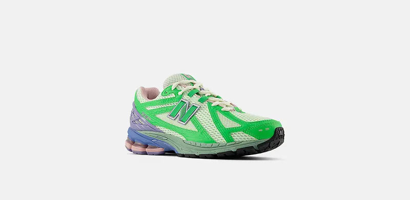 New Balance 1906R “Green Astral Purple” (M1906RVA)