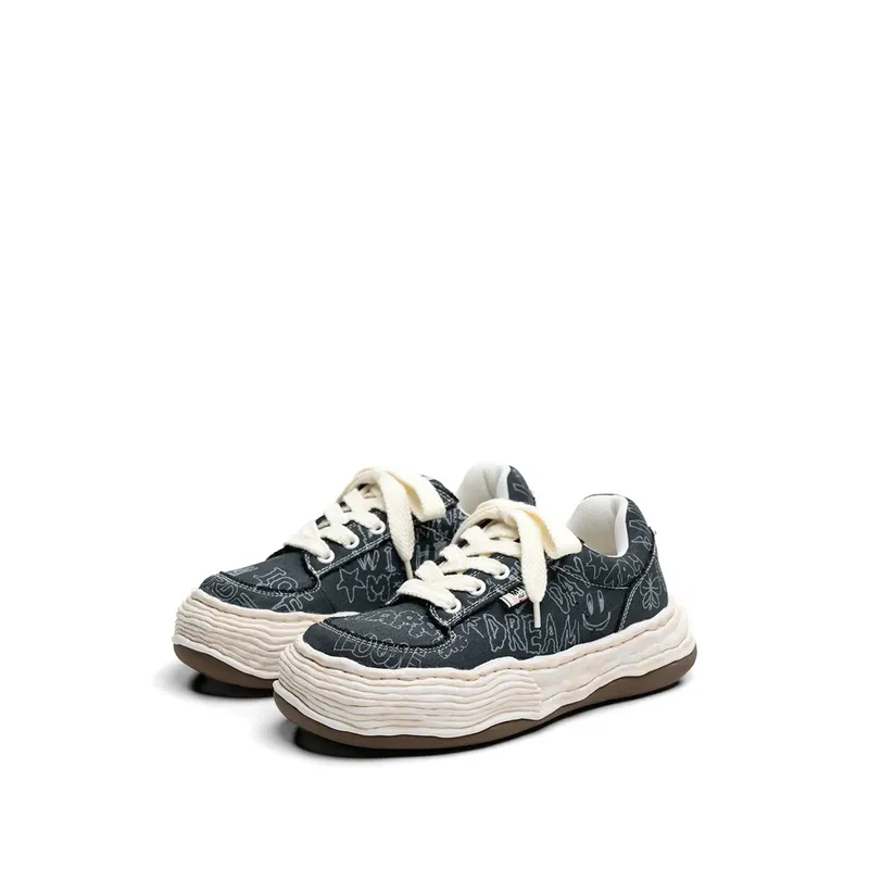 Maison Mihara Yasuhiro Oliver Graffiti-print “Blue/White” (A16FW705)