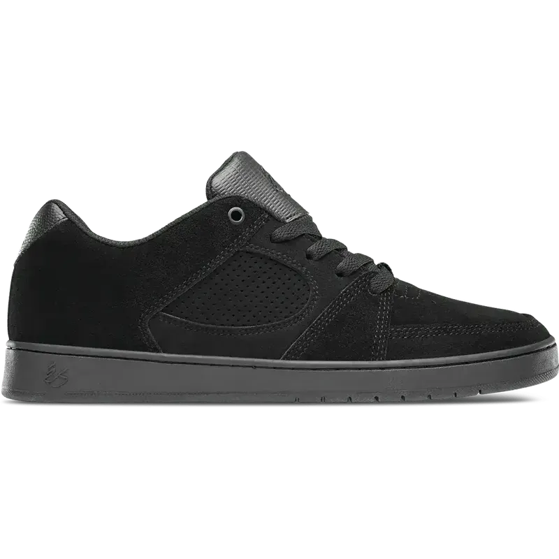 éS Accel Slim “Black / Black / Black” (5101000144-004)
