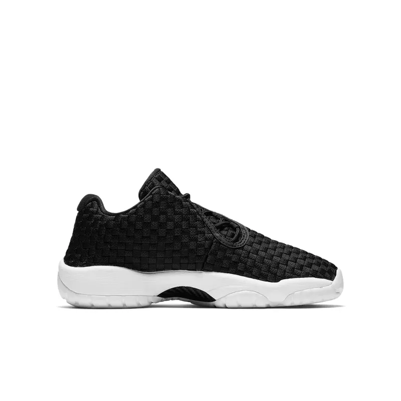 Jordan Future Low Black White GS Black/White (724813-002)