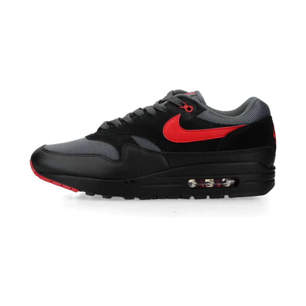 Nike Air Max 1 Essential (black / university red / iron grey) – FZ5808-008
