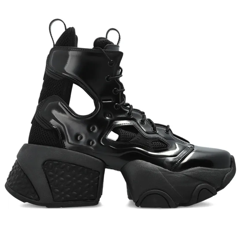 Noir Kei Ninomiya x Comme des Garçons met plateauzool en uitgesneden details “Black” (3PK101)
