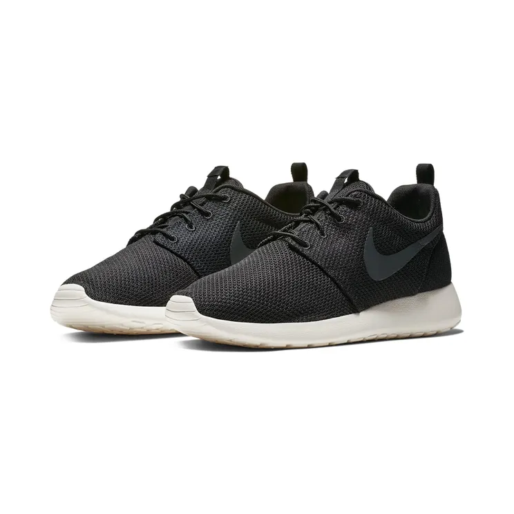 nike-roshe 511881-010