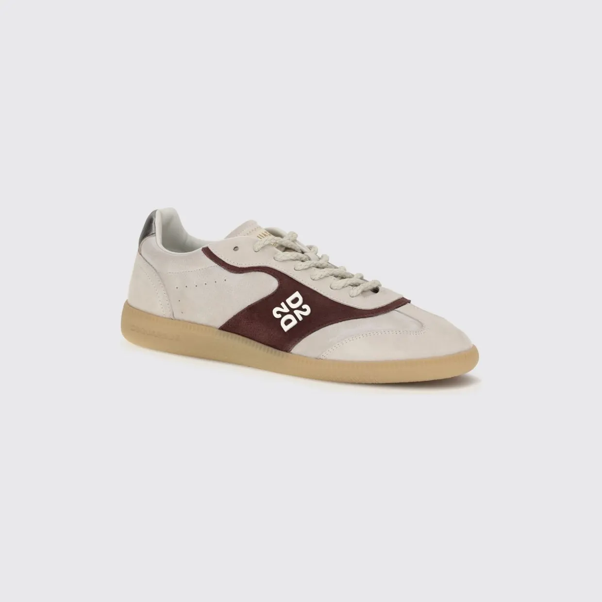 Dsquared2 Low Top Sneakers in Calf Leather with Monogram Pattern and Distressed Effect White (SNM049723809043M1747)