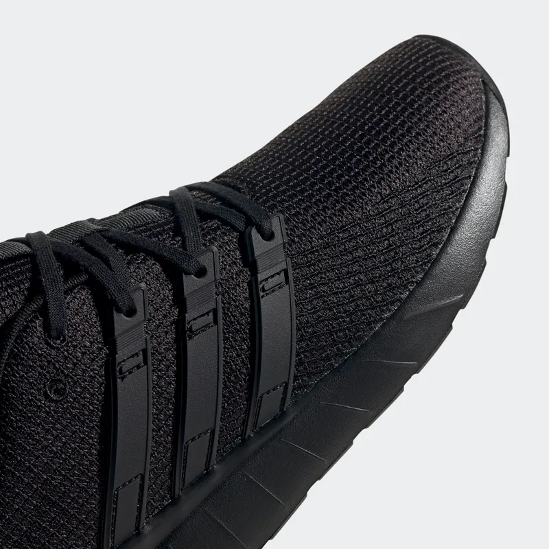Adidas Questar Flow Core Black / Core Black / Core Black (EG3190)