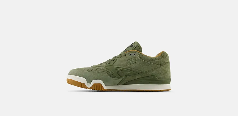 NEW BALANCE NB Numeric 770 “DARK OLIVINE / SEA SALT” (NM770JKL)