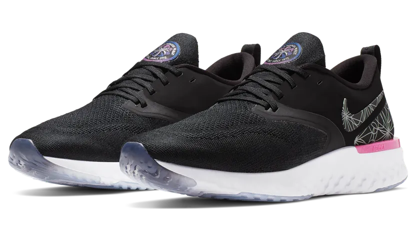Nike Odyssey React Flyknit 2 Zwart (AT9975-002)