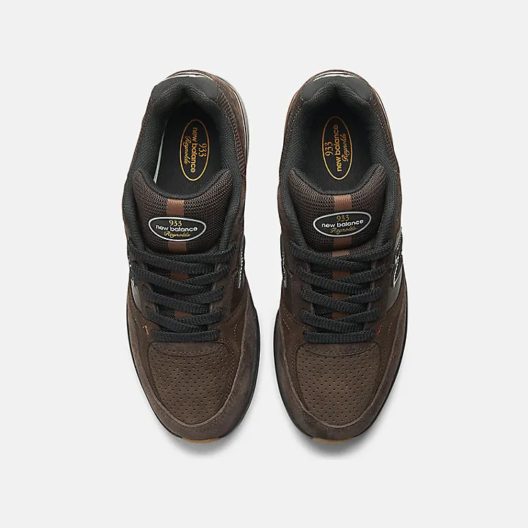 new-balance-numeric NM933BAR