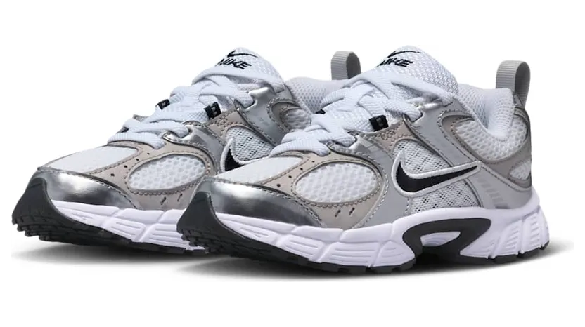 nike-v5-rnr HQ6412-100