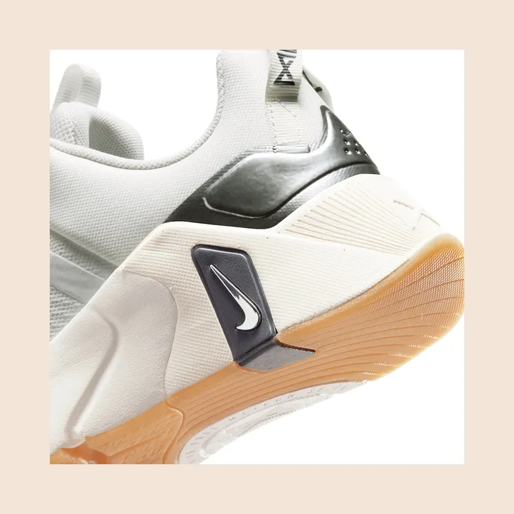 nike-phantom II7406-105