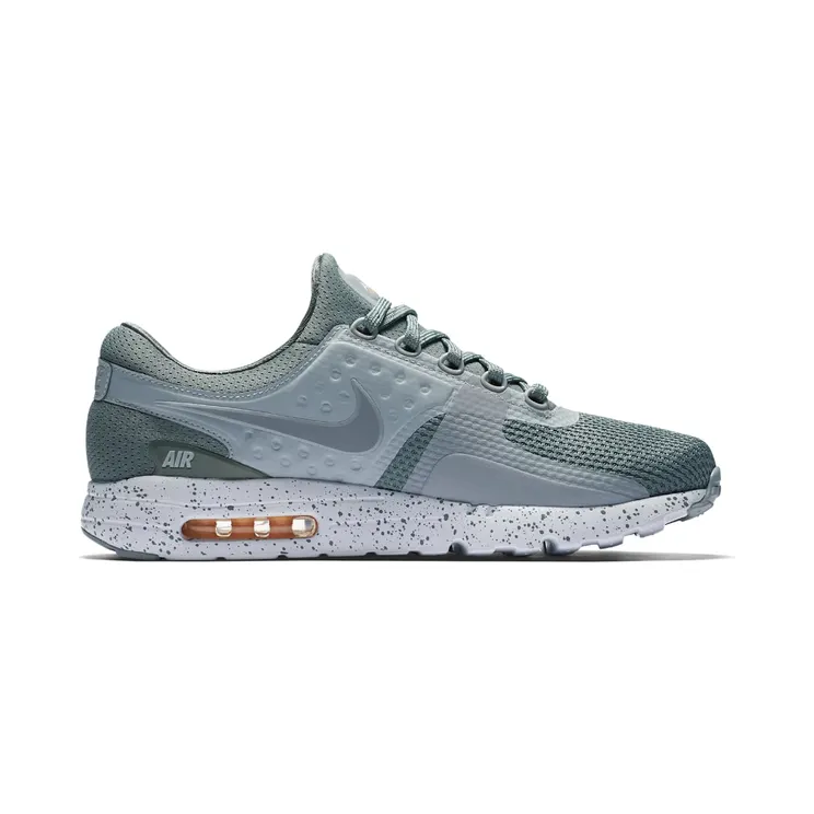 nike-air-max 881982-001