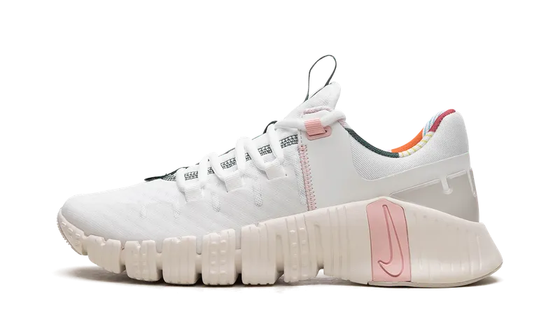 Nike FREE METCON 3 “All Petals United” (FN8920-161)