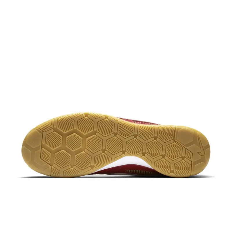 Nike SB x Supreme Gato Red (AR9821-600)