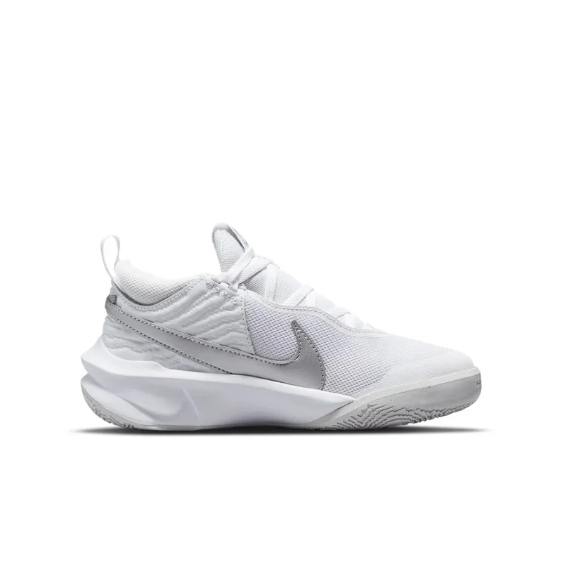 Nike Team Hustle D 10 Older Kids’ Basketball White (CW6735-100)