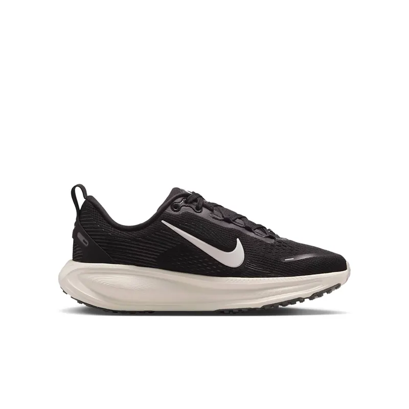 Nike Vomero 18 Black Coconut Milk Iron Ore Summit White (HQ2157-004)