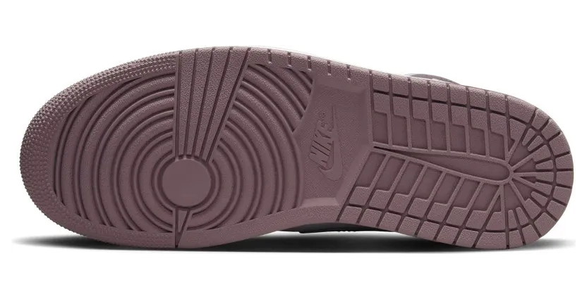 air-jordan-1 DZ5485-105