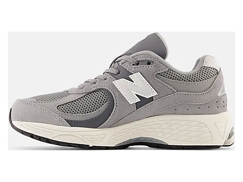 new-balance-2002 GC2002ST