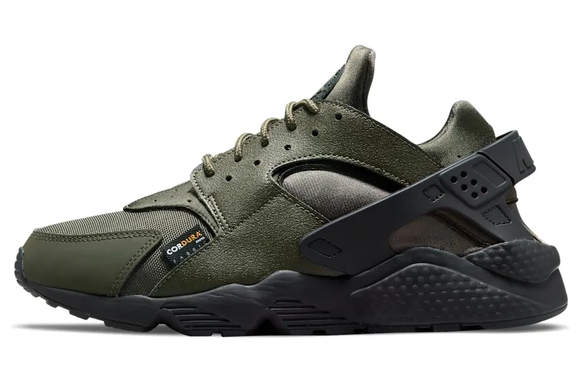 Nike Air Huarache Brown “Cargo Khaki / Black / University Gold” (DO6703-300)