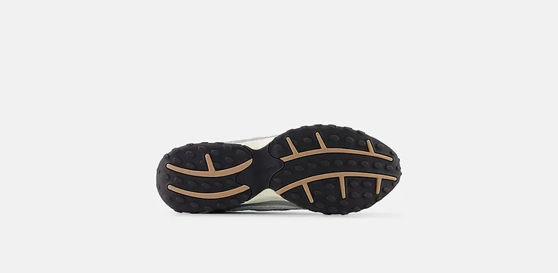 New Balance 204L “Flat Taupe” (U204LSWA)