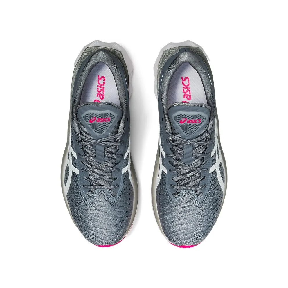 ASICS Novablast (1012A584-020)