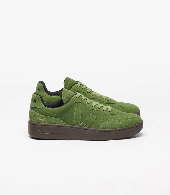 VEJA V-90 Sneakers aus Wildleder – Grün (VD0320928)