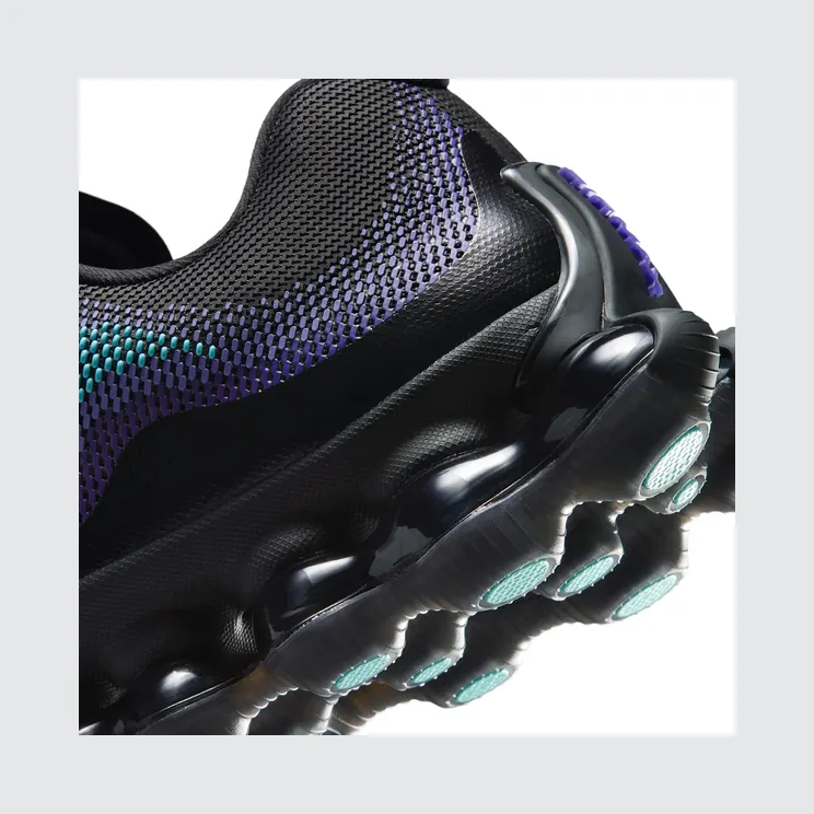 nike-air-liquid-max IQ7634-004
