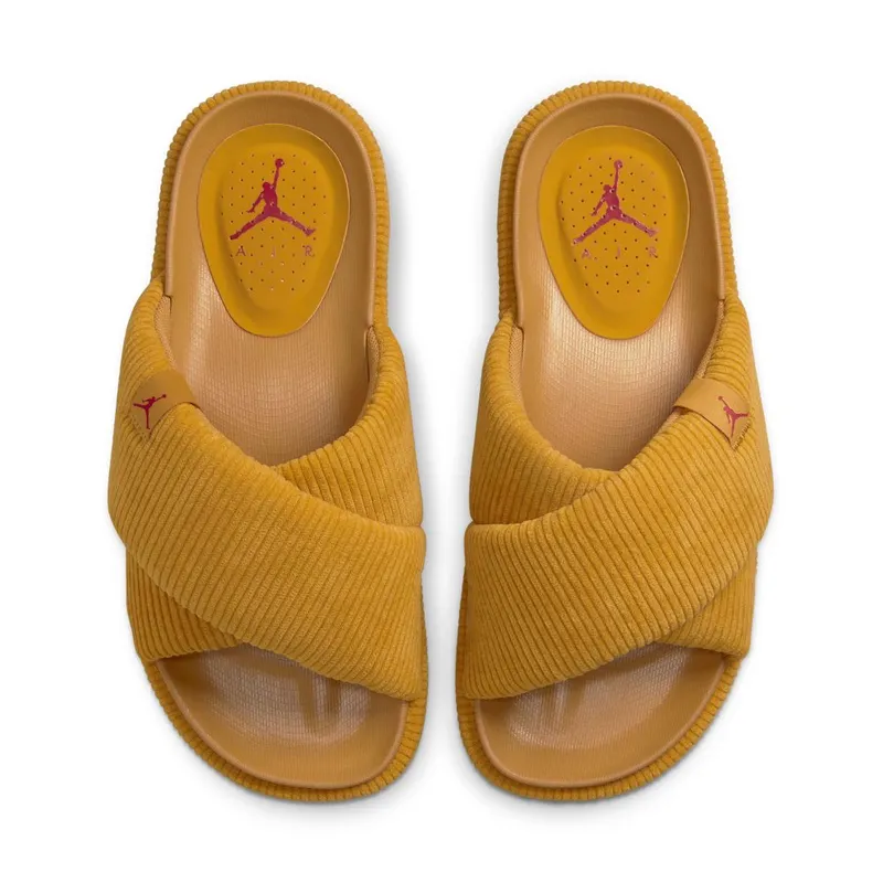 Jordan Sophia Slides Brown (DO8863-700)