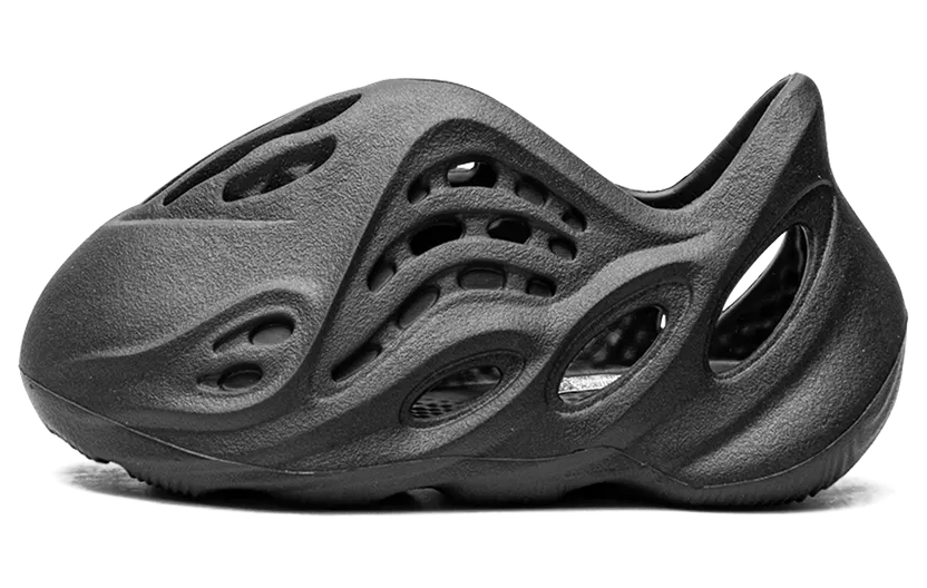Yeezy Foam Runner Infants “Onyx” (HP5346)