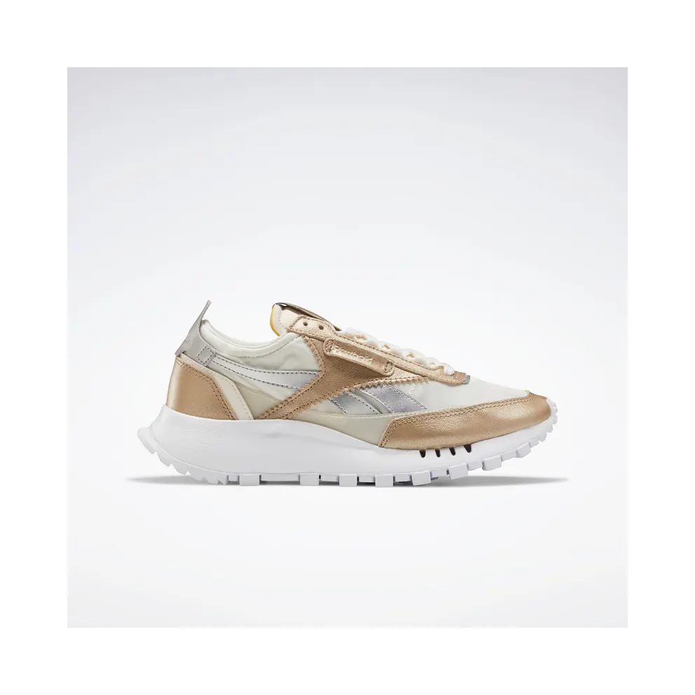 Reebok Classic Leather Legacy Champagne / Chalk / Silver Metallic (FY9806)