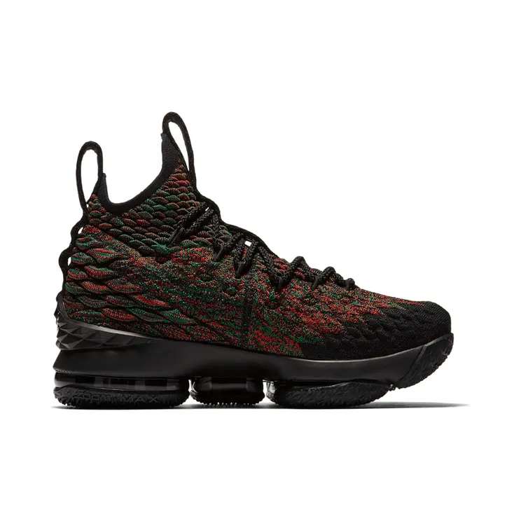 nike-lebron-15 943762-900