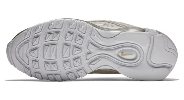 nike-air-max 921523-002