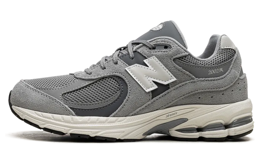 New Balance 2002 GS “Steel Lead” (GC2002ST)