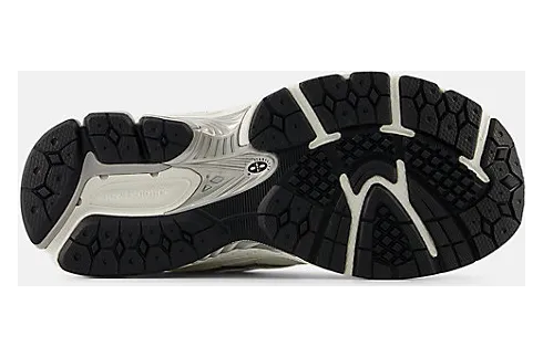 new-balance-2002r GC2002PN