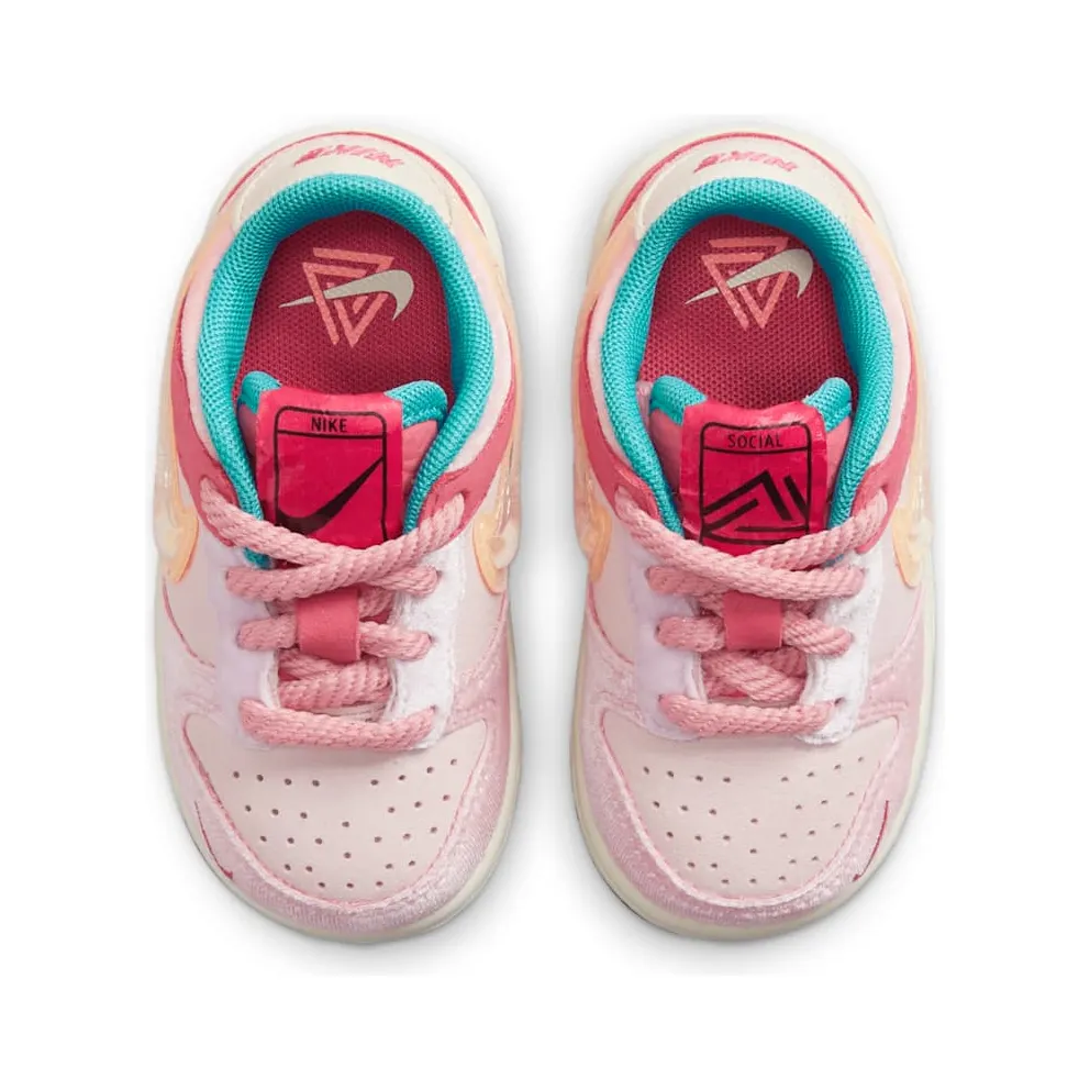 Nike Dunk Low Social Status Free Lunch Strawberry Milk (TD) (DM3350-600)