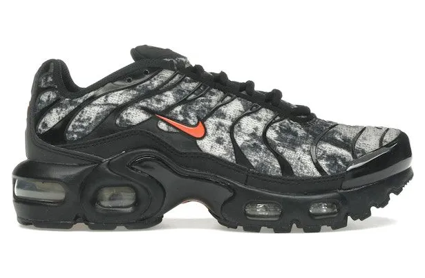 Nike Air Max Plus Black Orange Camo (FV6915-001)
