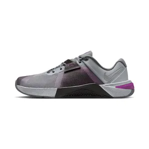 Nike Metcon 10 “Wolf Grey / Medium Ash / Vivid Purple / Metallic Silver” (HJ1875-003)