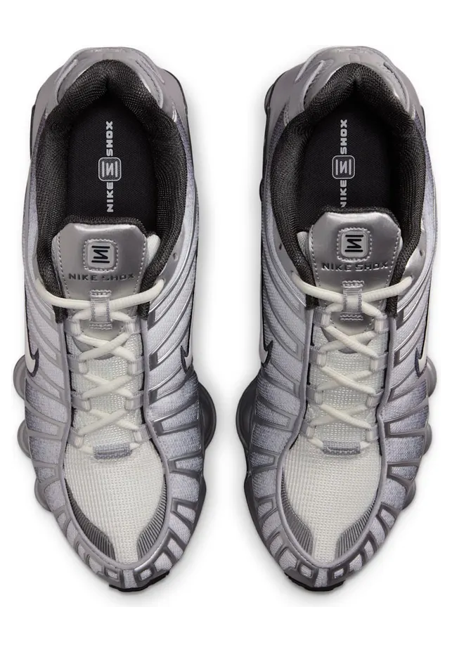 nike-shox IH4466-095