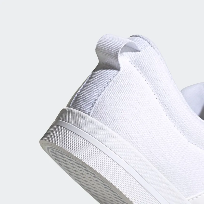 Adidas Bravada Cloud White / Cloud White / Matte Silver (FV8099)