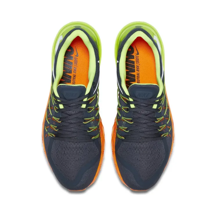 nike-air-max 698902-002