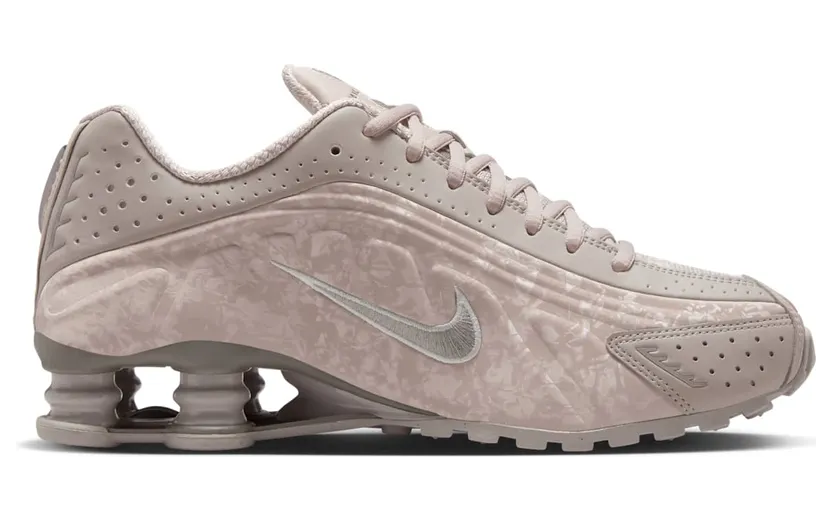 nike-shox HV0934-001